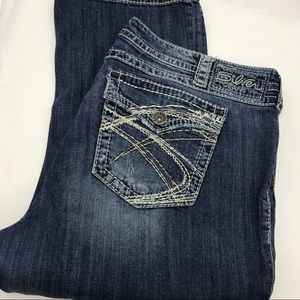 Silver Jeans Plus Size Suki Surplus Capris